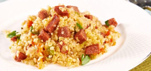 Sucuklu Bulgur Pilavı Tarifi ve Malzemeleri