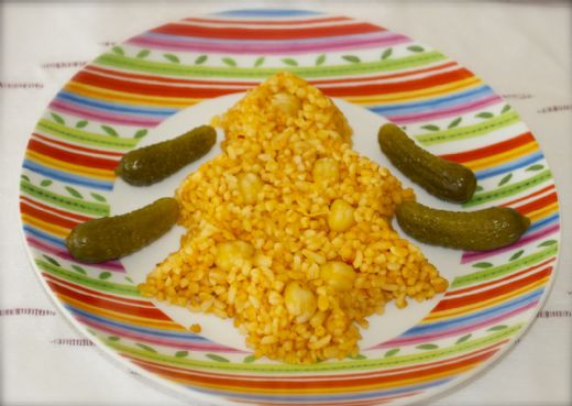 Yağsız Bulgur Pilavı Tarifi ve Malzemeleri