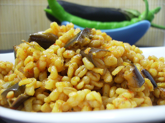 Patlıcanlı Bulgur Pilavı Tarifi ve Malzemeleri